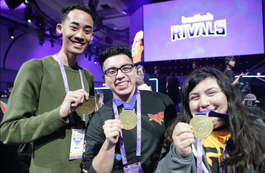 Tinaraes, Rhux and Pika Win Twitch Rivals Fortnite!